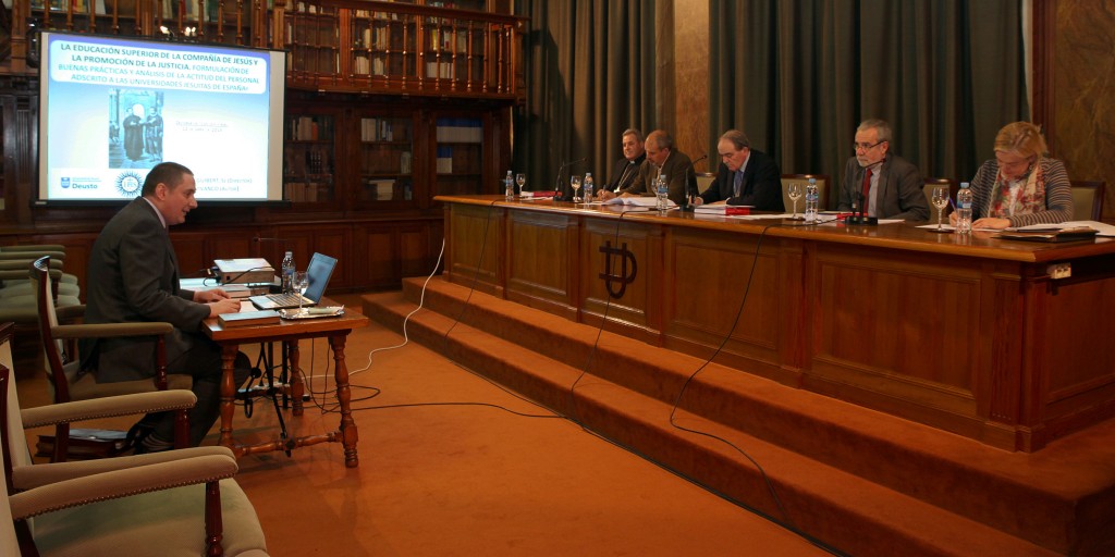 Defensa de tesis doctoral titulada Scala supporting competency assessment through learning analytics Defensa de tesis doctoral titulada Scala supporting competency assessment through learning analytics