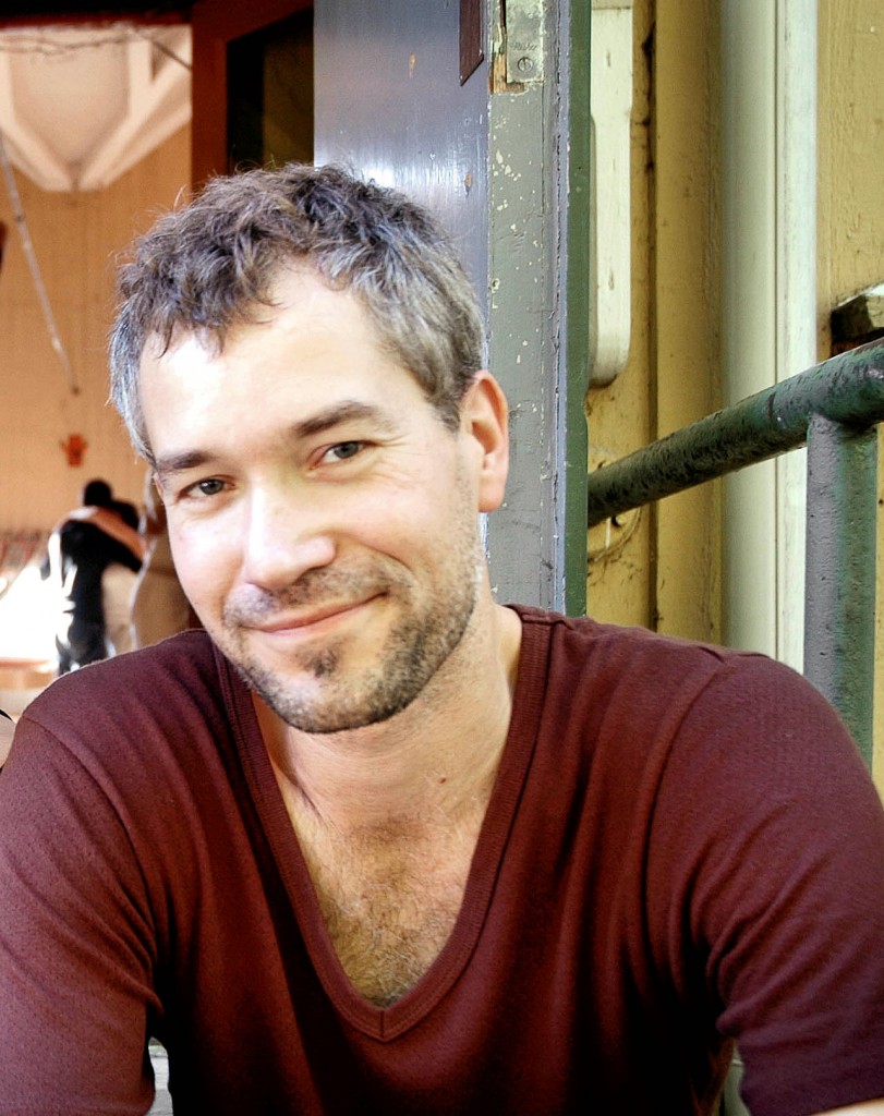 Tipografía, lengua, ideología: letras vascas y gallegas en la señalización urbana. Seminario de investigación con el Dr Johan Järlehed Tipografía, lengua, ideología: letras vascas y gallegas en la señalización urbana. Seminario de investigación con el Dr Johan Järlehed