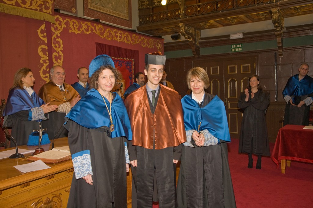 Acto de Investidura de los nuevos graduados de la Facultad de Ingeniería Acto de Investidura de los nuevos graduados de la Facultad de Ingeniería
