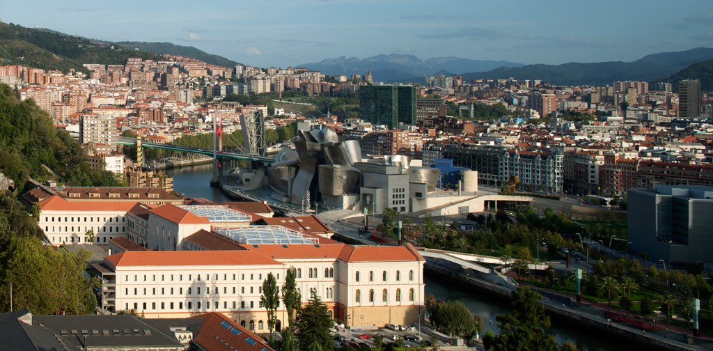 La Universidad de Deusto, Confebask y Gobierno Vasco analizan el impacto social de la investigación universitaria
