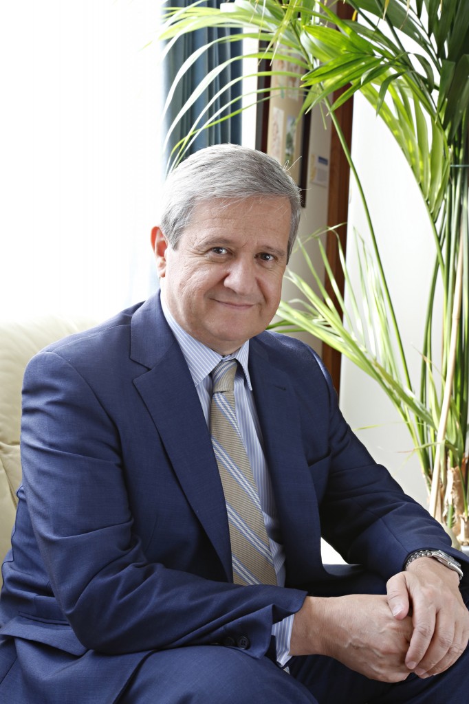 Los Almuerzos de Liderazgo con Javier Cuesta Nuin, Presidente de Correos Los Almuerzos de Liderazgo con Javier Cuesta Nuin, Presidente de Correos