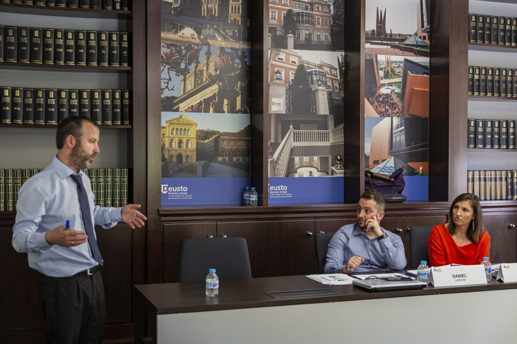 MasterClass: Análisis y Gestión de Riesgos Financieros MasterClass: Análisis y Gestión de Riesgos Financieros