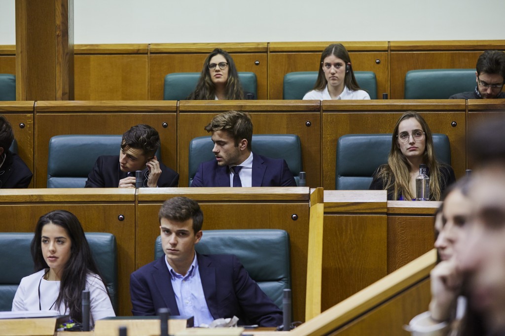 VII liga de debate en euskera