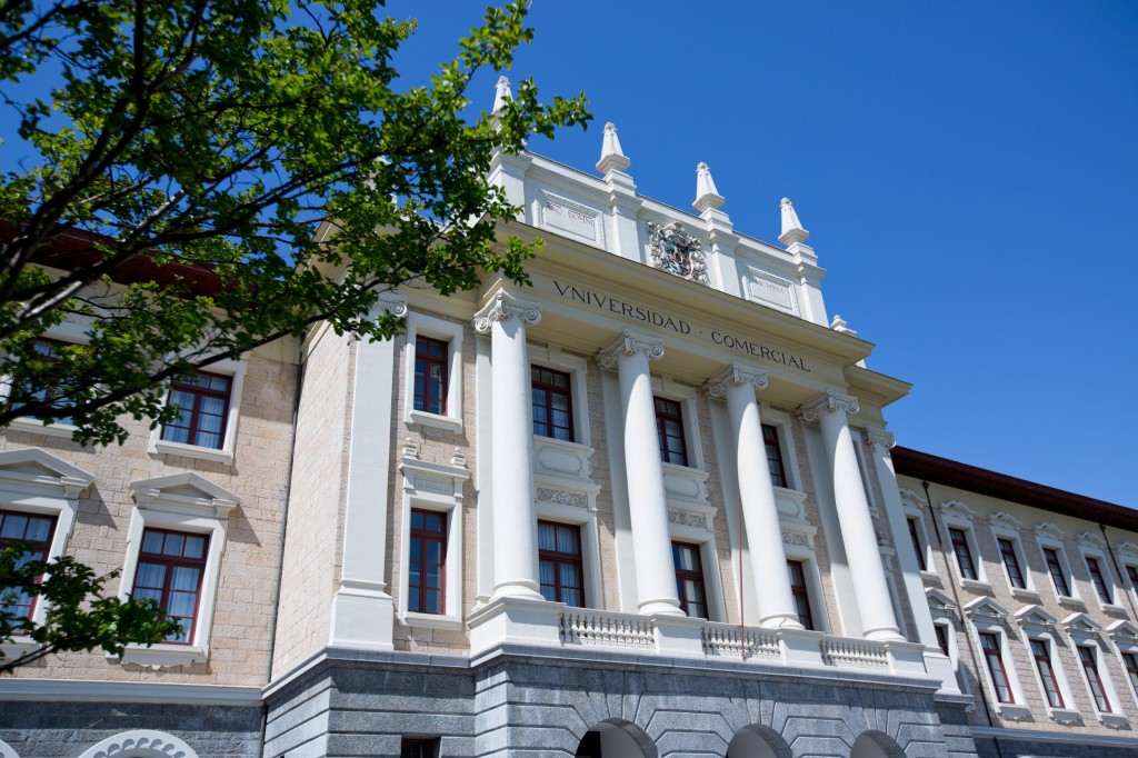Jornada de acogida de los nuevos estudiantes de Deusto Business School en el campus de Bilbao Jornada de acogida de los nuevos estudiantes de Deusto Business School en el campus de Bilbao
