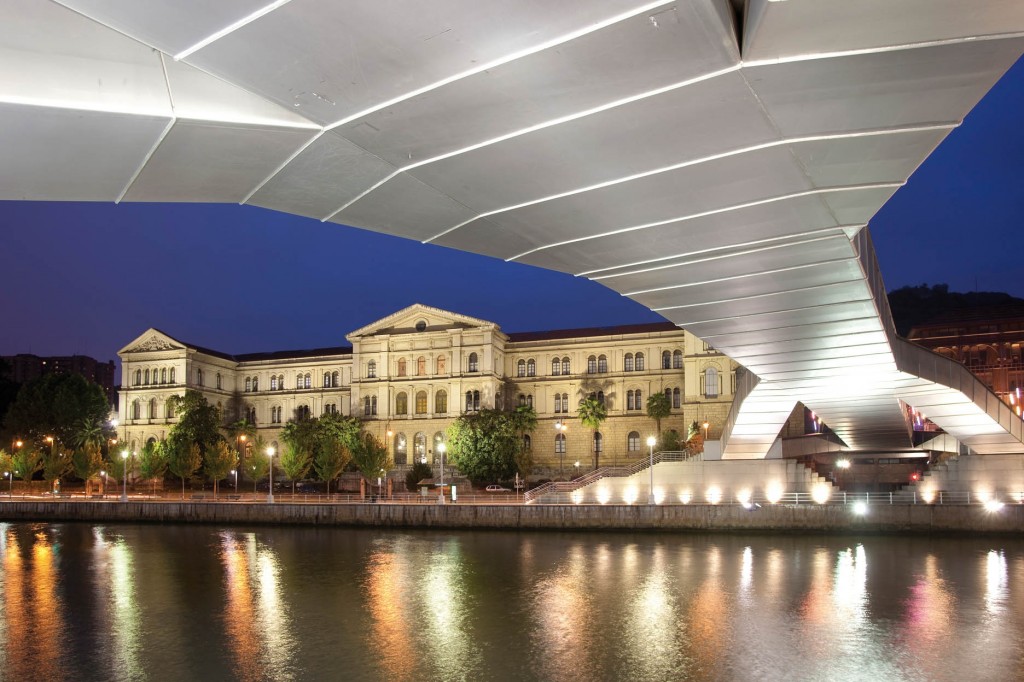 Defensa de la tesis doctoral de Ornela Bardhi titulada: Defensa de la tesis doctoral de Ornela Bardhi titulada: