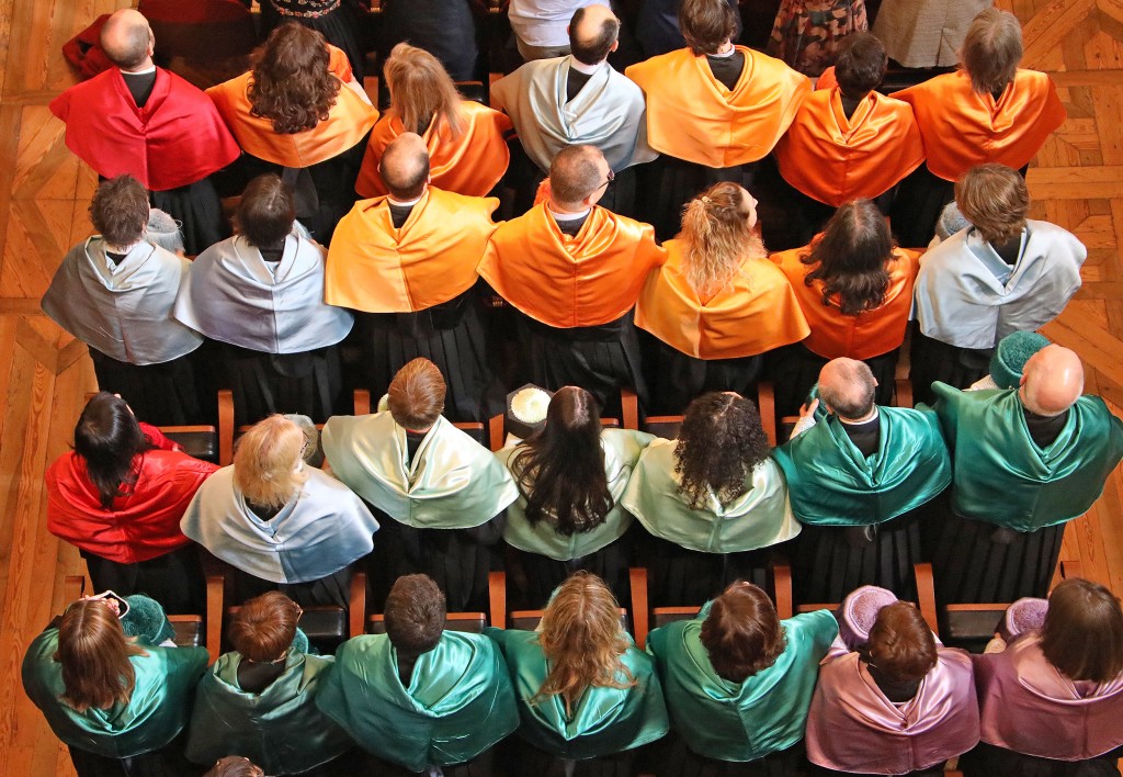 Acto Académico de Santo Tomás de Aquino Acto Académico de Santo Tomás de Aquino