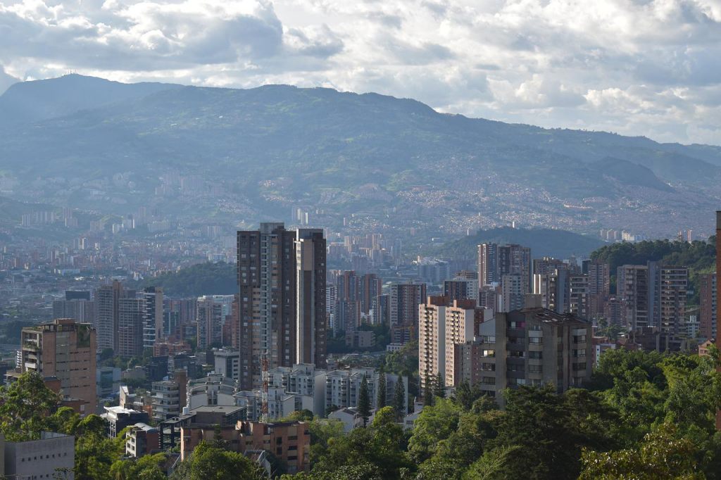 La Universidad de Deusto participa en la feria FIEP Medellín La Universidad de Deusto participa en la feria FIEP Medellín