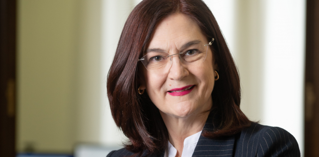 Deusto Alumni NOW: Deusto Alumni NOW: