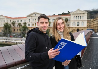Information sessions 2024/25 - Business Administration and Management + International Relations (San Sebastian)