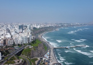 Deusto Business School participa en la feria QS Discover & Connect en Lima