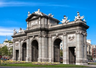 Deusto Business School participa en la feria de postgrados QS Discover en Madrid