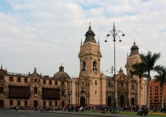 Deusto Business School participa en la feria QS de postgrados en Lima, Perú