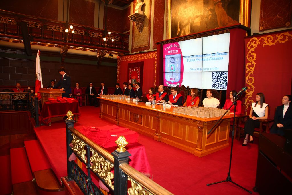 Acto de Imposición de Becas a Colegiales Mayores