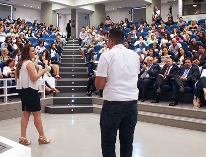 Deusto acoge la entrega de los Premios Kale Dor Kayiko Deusto acoge la entrega de los Premios Kale Dor Kayiko