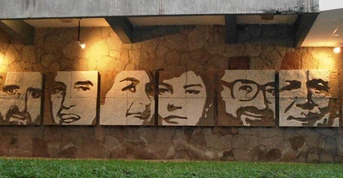 Oración Mártires de la UCA Oración Mártires de la UCA